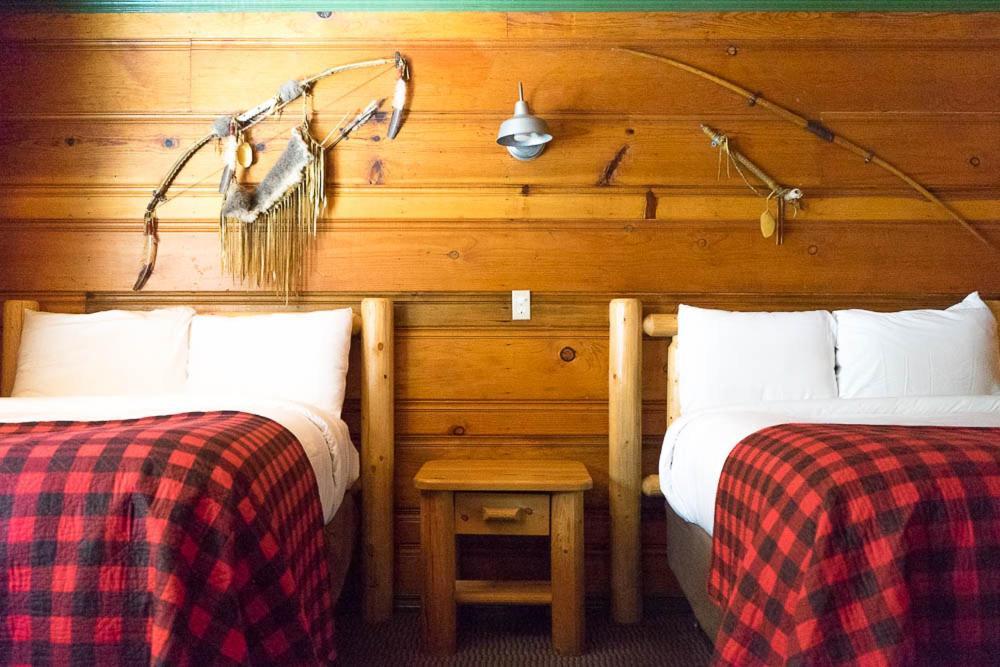 Shaver Lake Village Hotel Exteriör bild