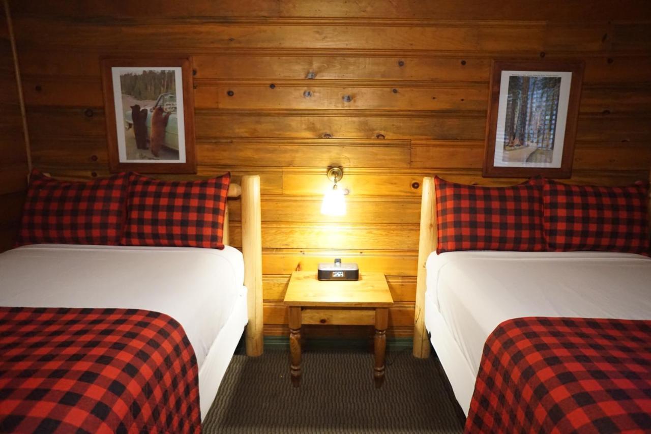 Shaver Lake Village Hotel Exteriör bild